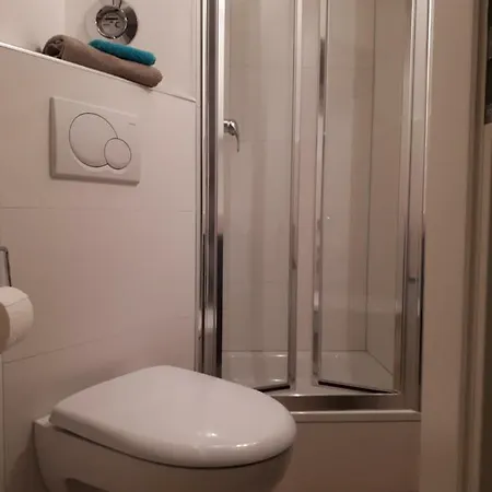 Bodensee Claudia 4 *