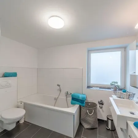 Bodensee Claudia 4 * פרידריכסהאפן